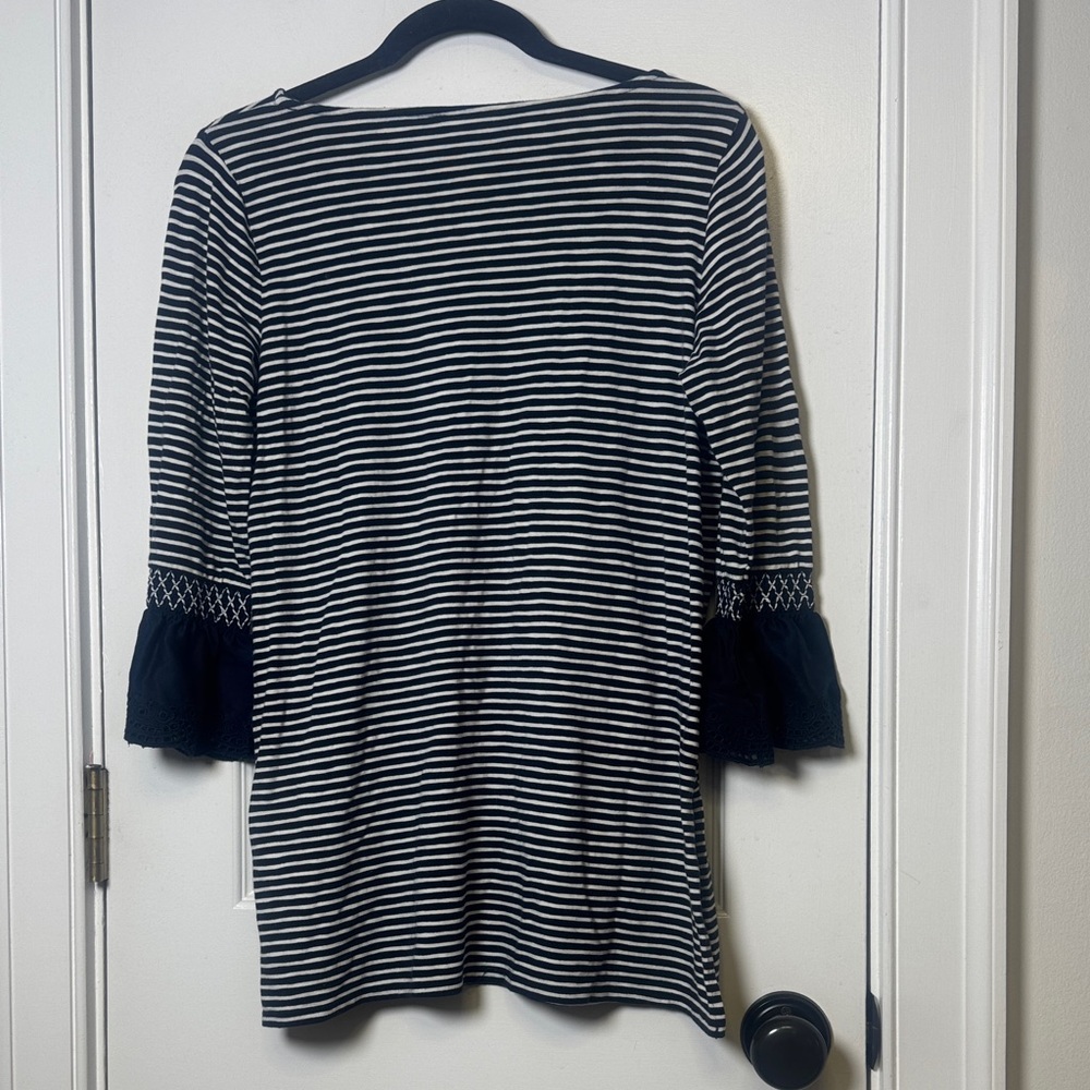 J.Jill Navy Stripe Bell Sleeve Eyelet Top 💙  Small Petite - Picture 6 of 6